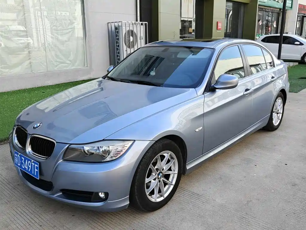 BMW 3 Series (Import) 2012 318i Leading