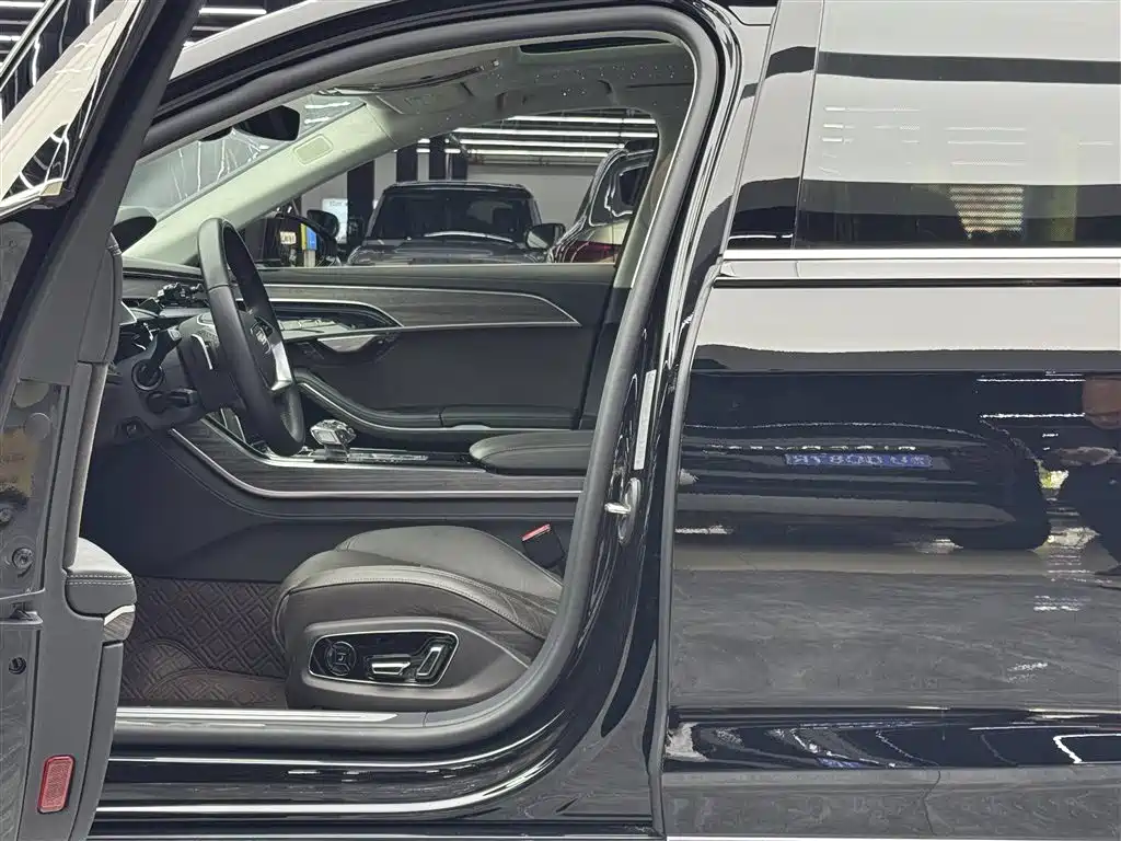 Audi A8 2023 A8L 55 TFSI quattro Flagship фото 6