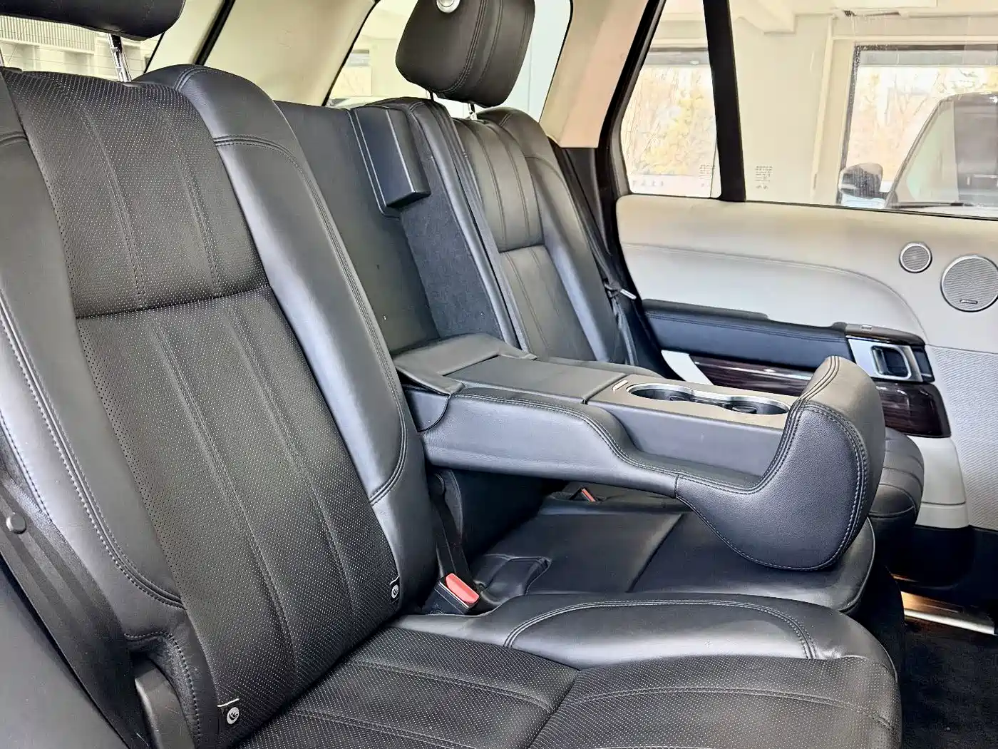 Land Rover Range Rover 2015 3.0 SC V6 Vogue фото 8