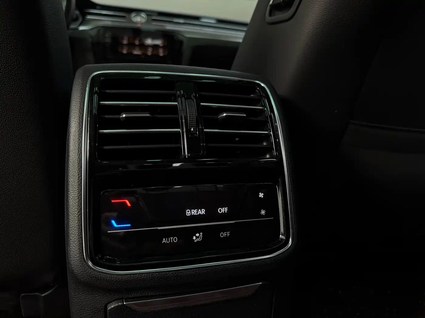 Volkswagen Magotan 2020 280TSI DSG Leading фото 20