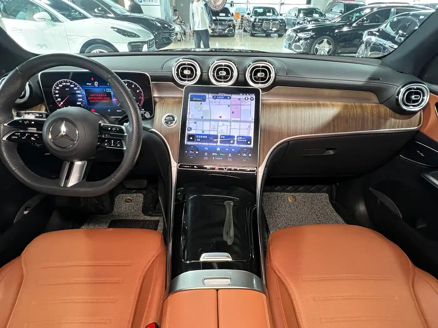 Mercedes-Benz GLC 2024 GLC 300 L 4MATIC Dynamic 5-seater фото 22