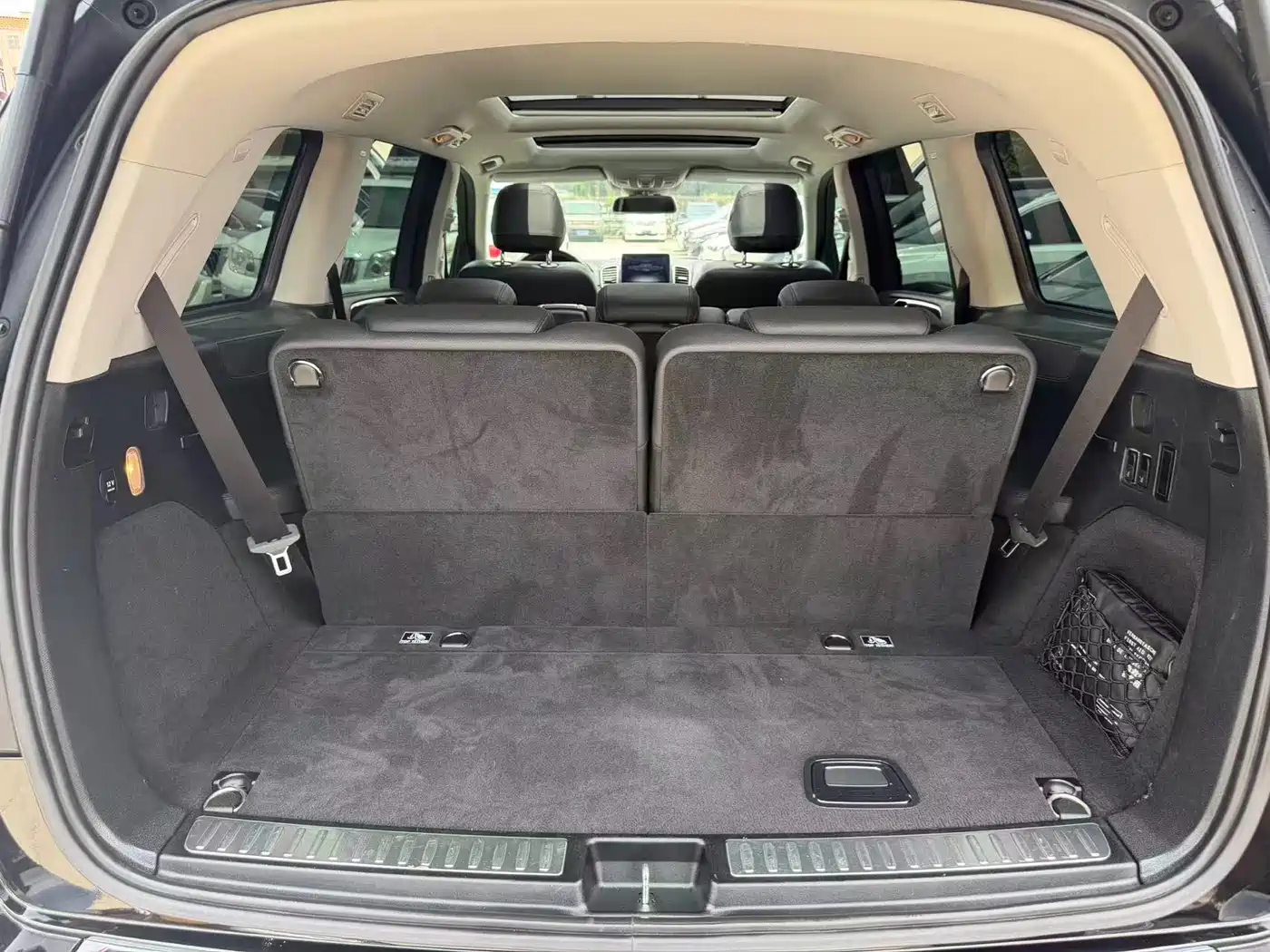 Mercedes-Benz GLS 2016 GLS 400 4MATIC Dynamic фото 14