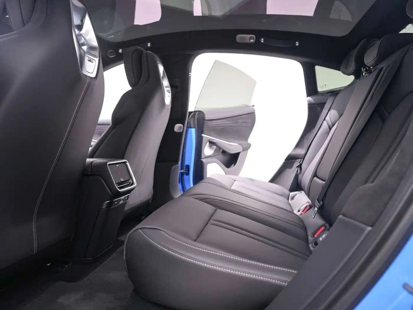 Xiaomi Auto Xiaomi SU7 2026 Rear-Wheel Drive Edition фото 24
