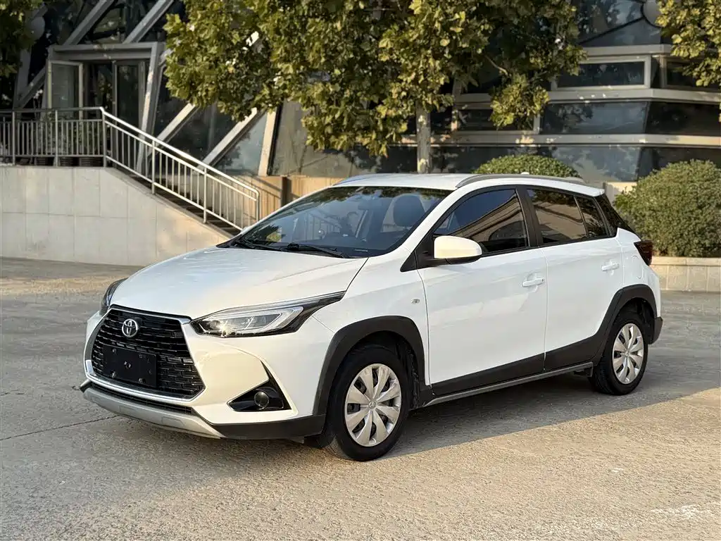 Toyota YARiS L Zhi Xuan 2022 Zhi Xuan X 1.5L CVT Leading PLUS Edition фото 2