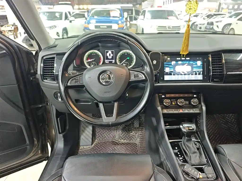 Škoda Kodiaq 2018 Facelift TSI330 5-seat 2WD Premium Luxury Edition фото 11