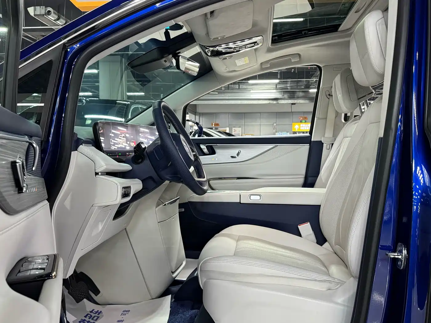 BUICK GL8 NEW ENERGY