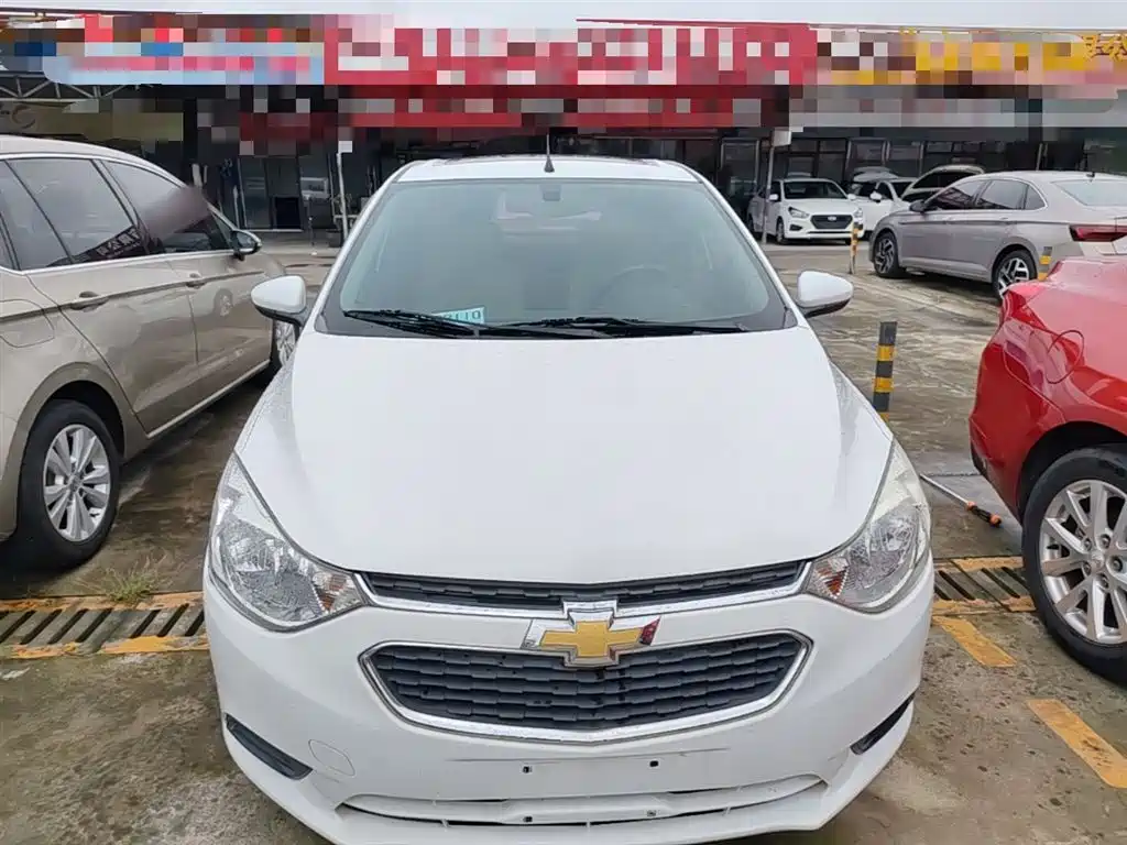 Chevrolet Sail 2015 Sail 3 1.5L Manual Ideal Sunroof Edition фото 3