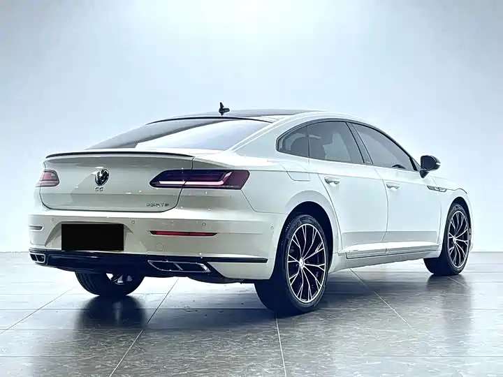 Volkswagen FAW-Volkswagen CC 2021 380TSI Eye-catching Edition фото 7
