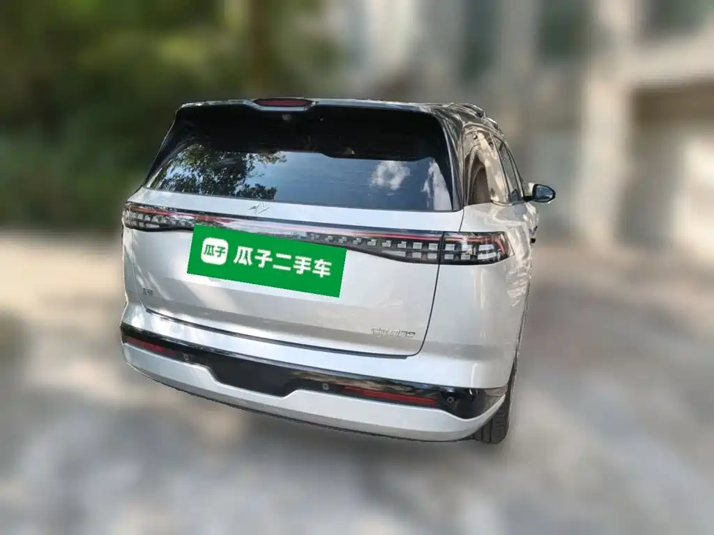 Dongfeng Yipai eπ008 2025 2025 210Max Ruyi Edition 6-Seater