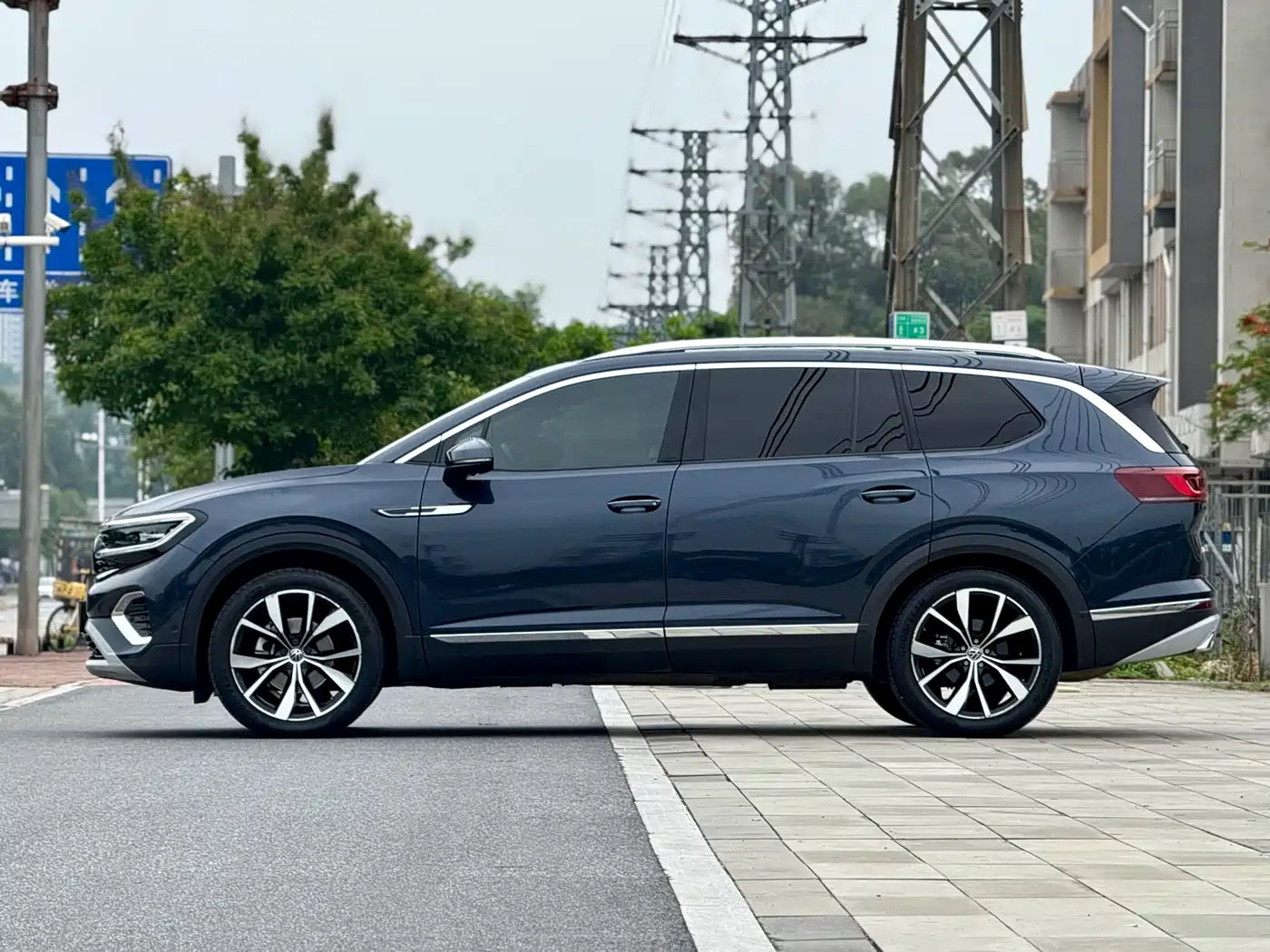 Volkswagen Talagon 2023 Facelift 530TSI 4WD Flagship Victory Pro Edition 6-Seater фото 4