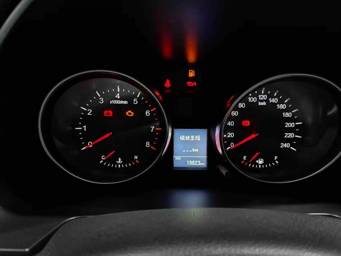 Haval M6 2021 PLUS 1.5T Manual Elite Smart Connect фото 8