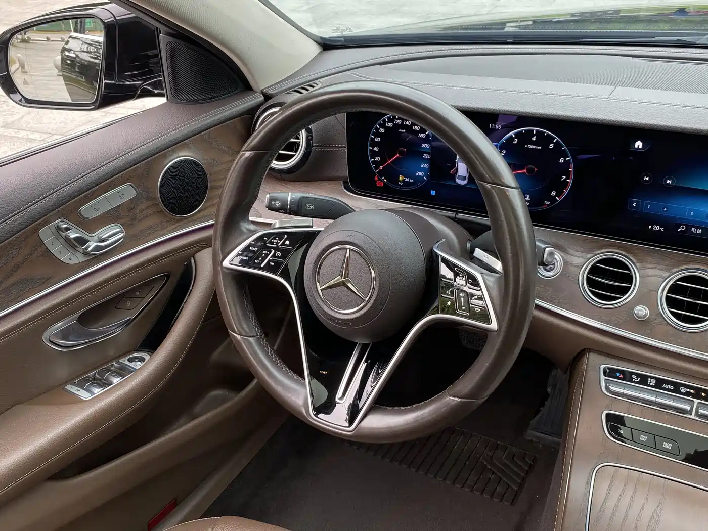 Mercedes-Benz E-Class 2021 E 300 L Fashion фото 14