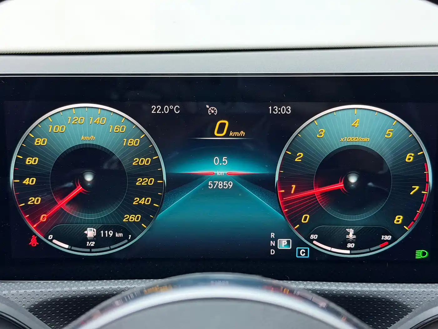 Mercedes-Benz CLA (Import) 2021 CLA 200 фото 3