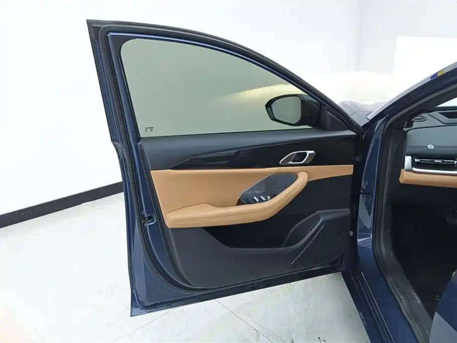 Geely Galaxy Galaxy A7 2025 EM-i фото 7