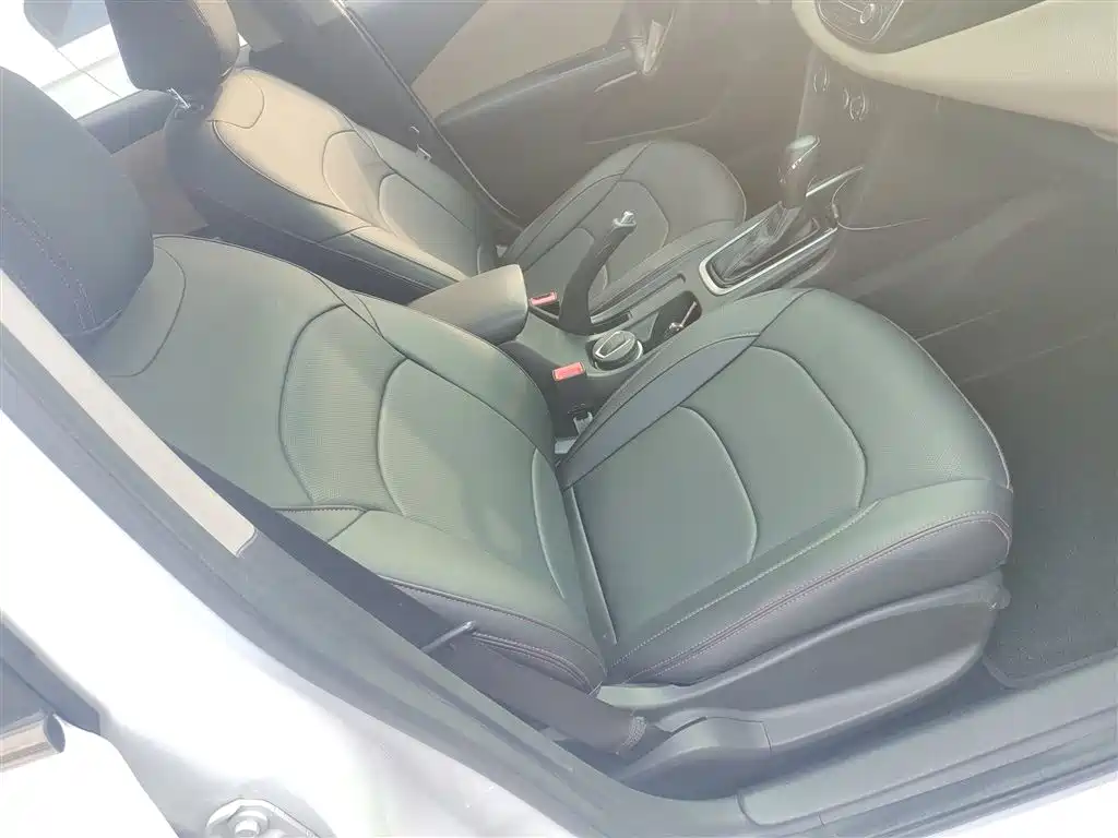 Chevrolet Monza 2020 320 Auto Comfort Edition фото 17