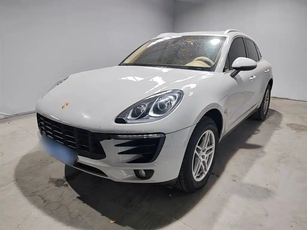 Porsche Macan 2016 Macan 2.0T фото 2