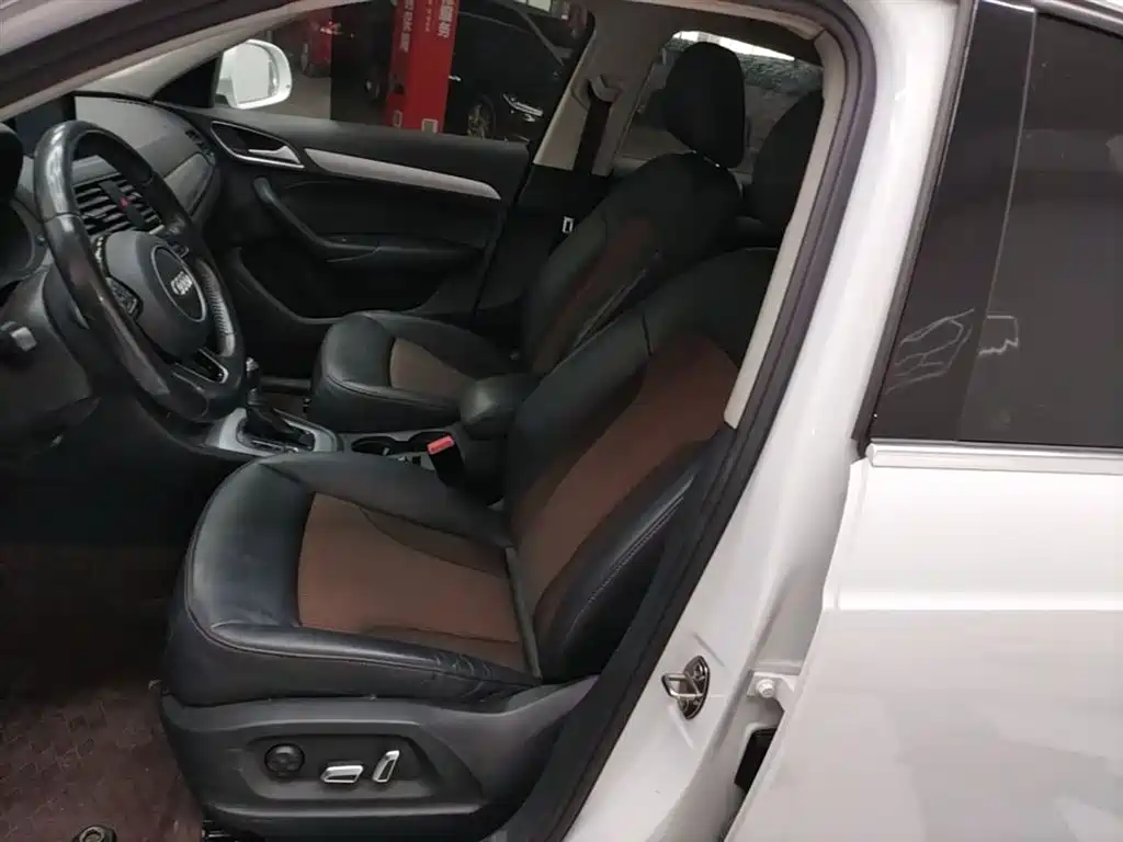 Audi Q3 2017 30 TFSI Fashion фото 15