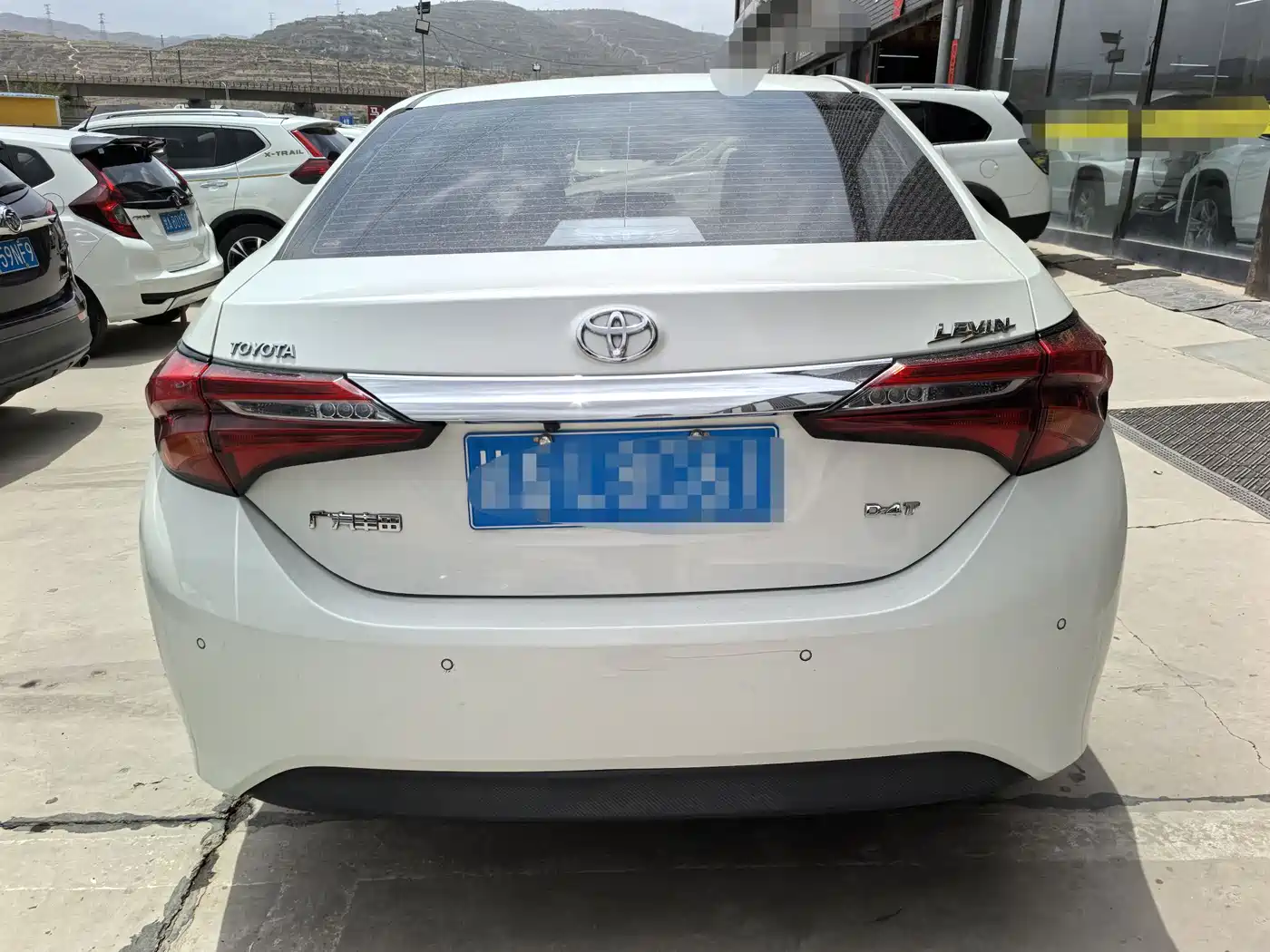 Toyota Levin 2017 Facelift 185T CVT Elite (China V) фото 5