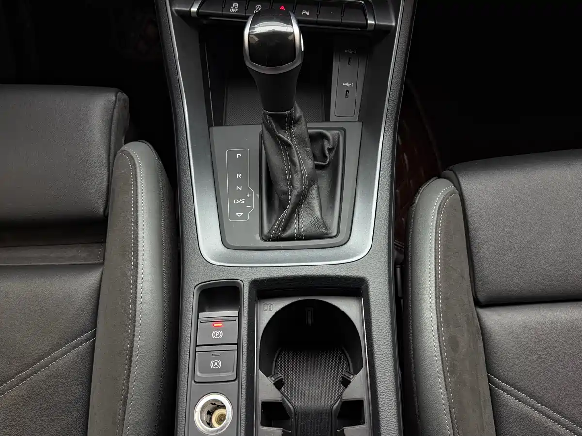 Audi Q3 Sportback 2022 35 TFSI Progressive фото 11