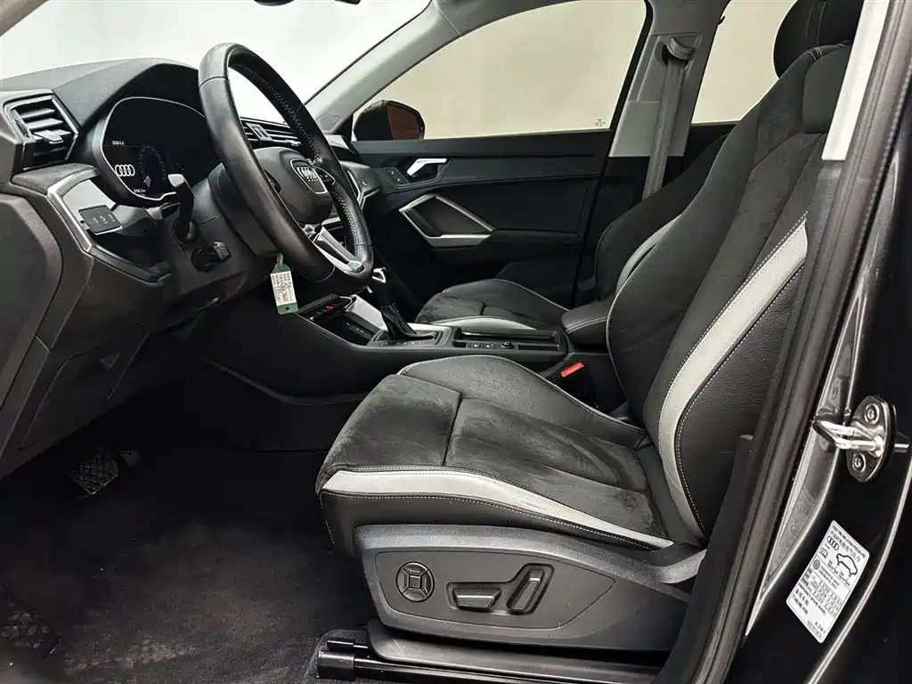 Audi Q3 2022 35 TFSI Progressive Dynamic фото 19