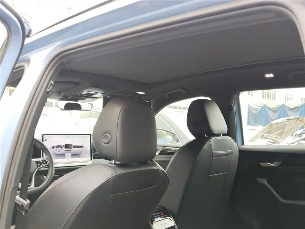 Volkswagen Tiguan L 2024 PRO 380TSI 4WD R-Line Premium Edition фото 18