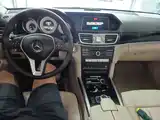 Photo 10 - Mercedes-Benz E-Class