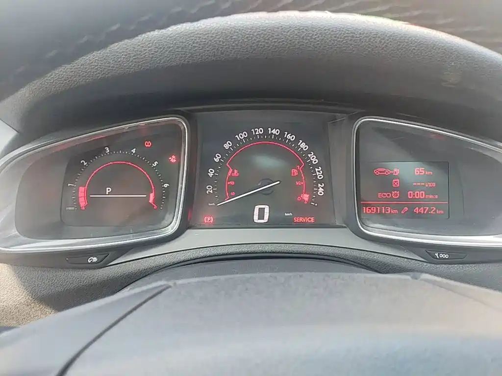 DS 6 2015 2014 1.6T Luxury Edition THP160