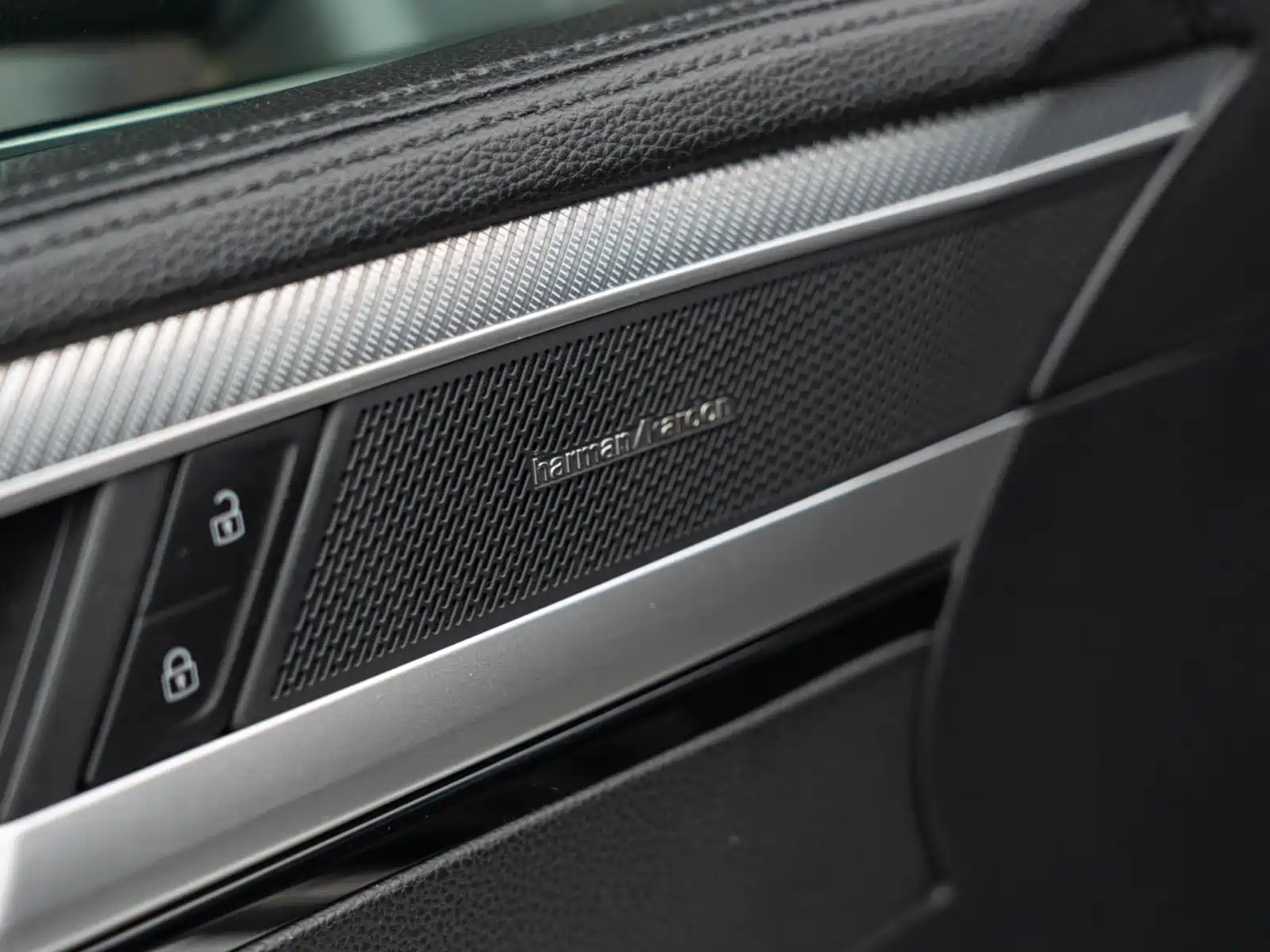 Photo 13 - Volkswagen CC