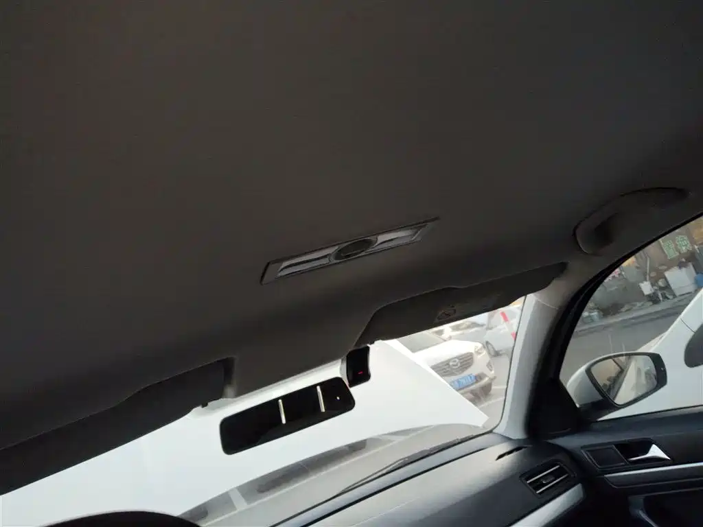 Volkswagen Lavida 2019 Lavida Start 1.5L Auto Trend (China VI) фото 18