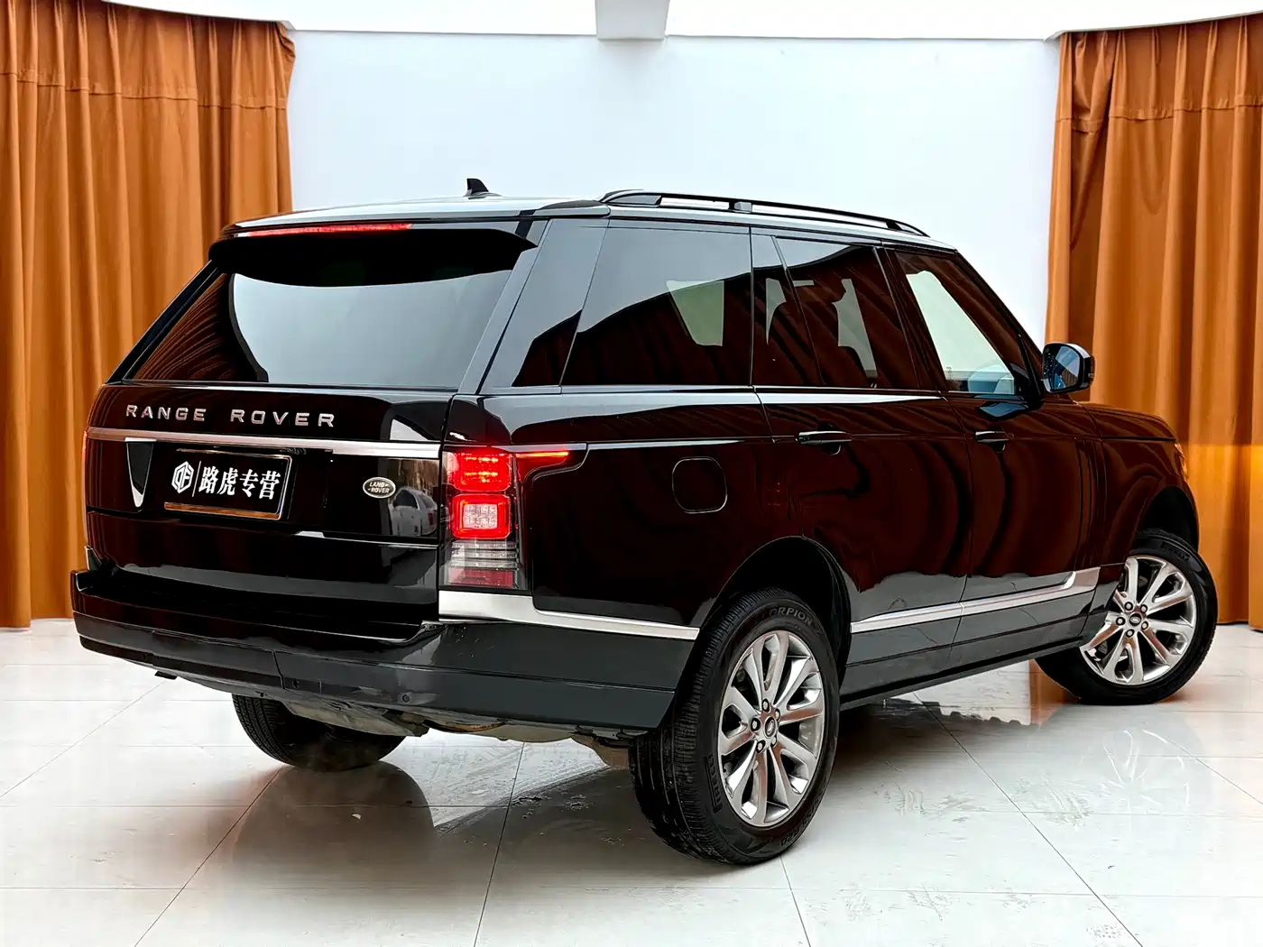 Land Rover Range Rover 2016 3.0 SC V6 Vogue фото 4