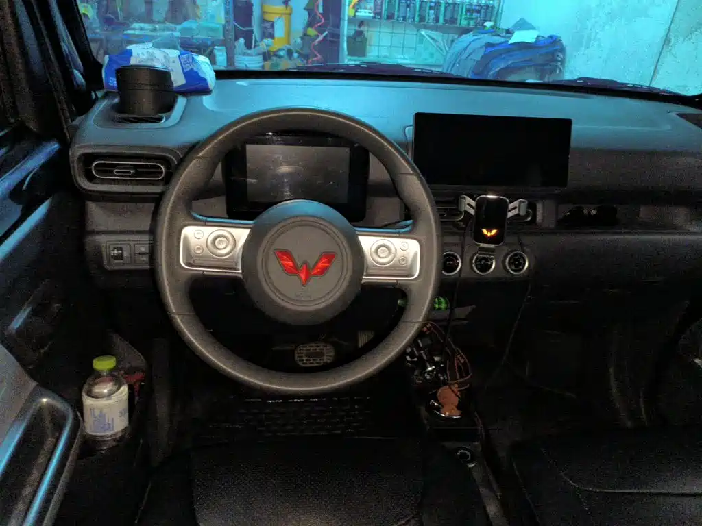 Wuling Motors Wuling Zhiguang NEV 2025 2025 Model 305km Base Version