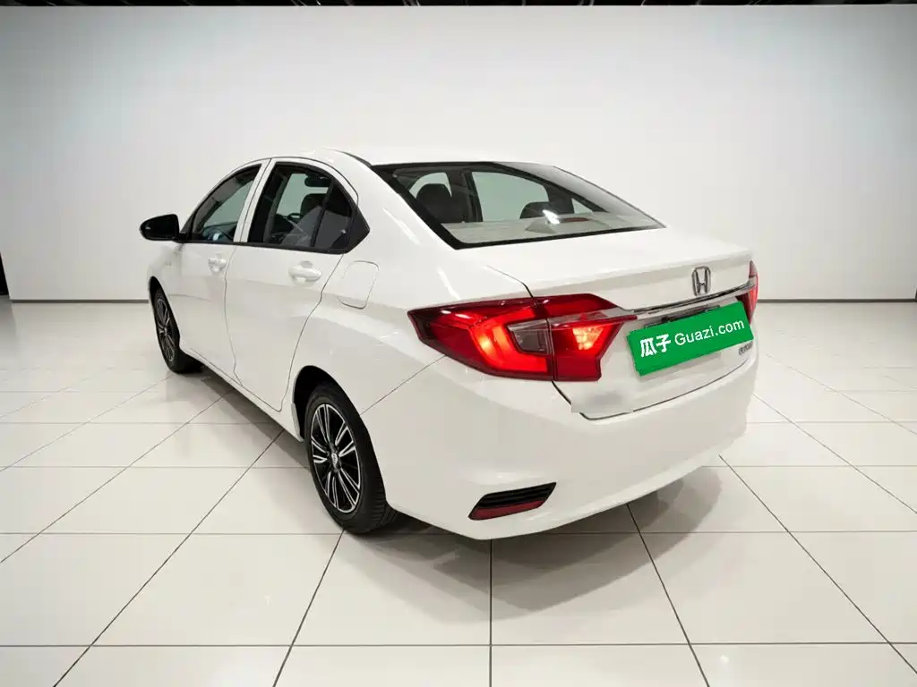 Honda Greiz 2018 2016 1.5L CVT Classic Edition