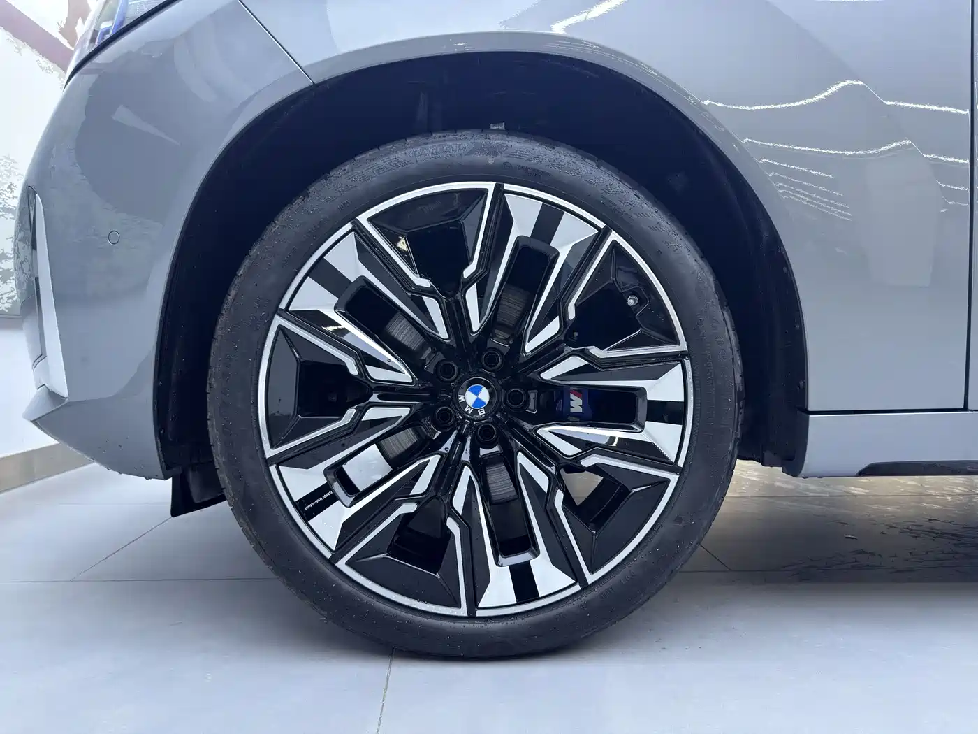 BMW X3 2025 xDrive30L Premium M Sport Package фото 9
