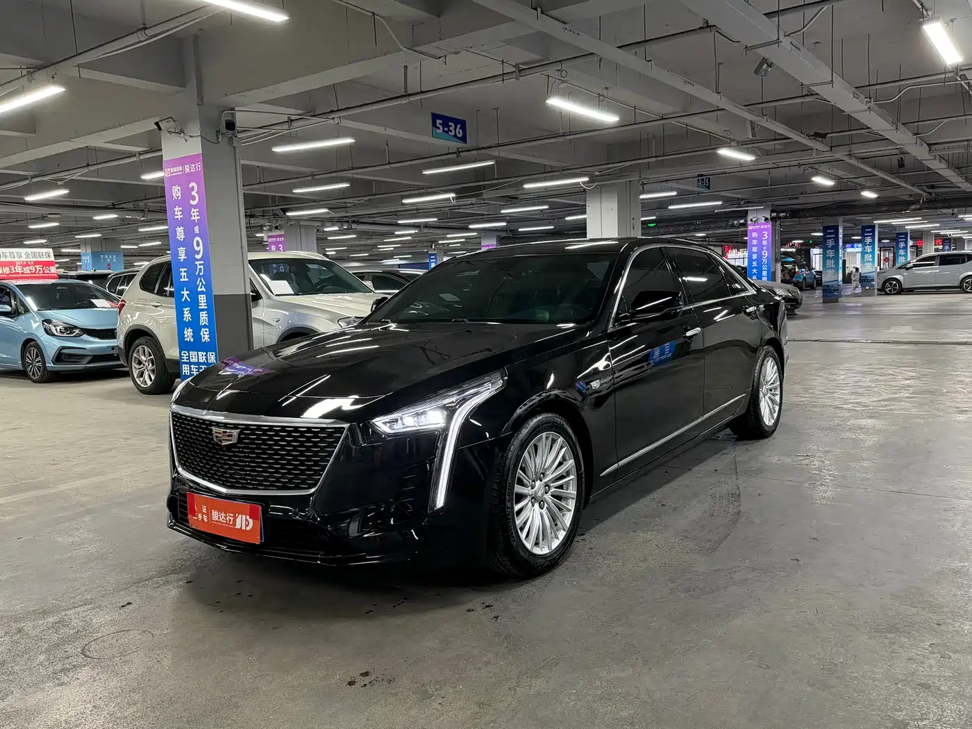 CADILLAC CT6