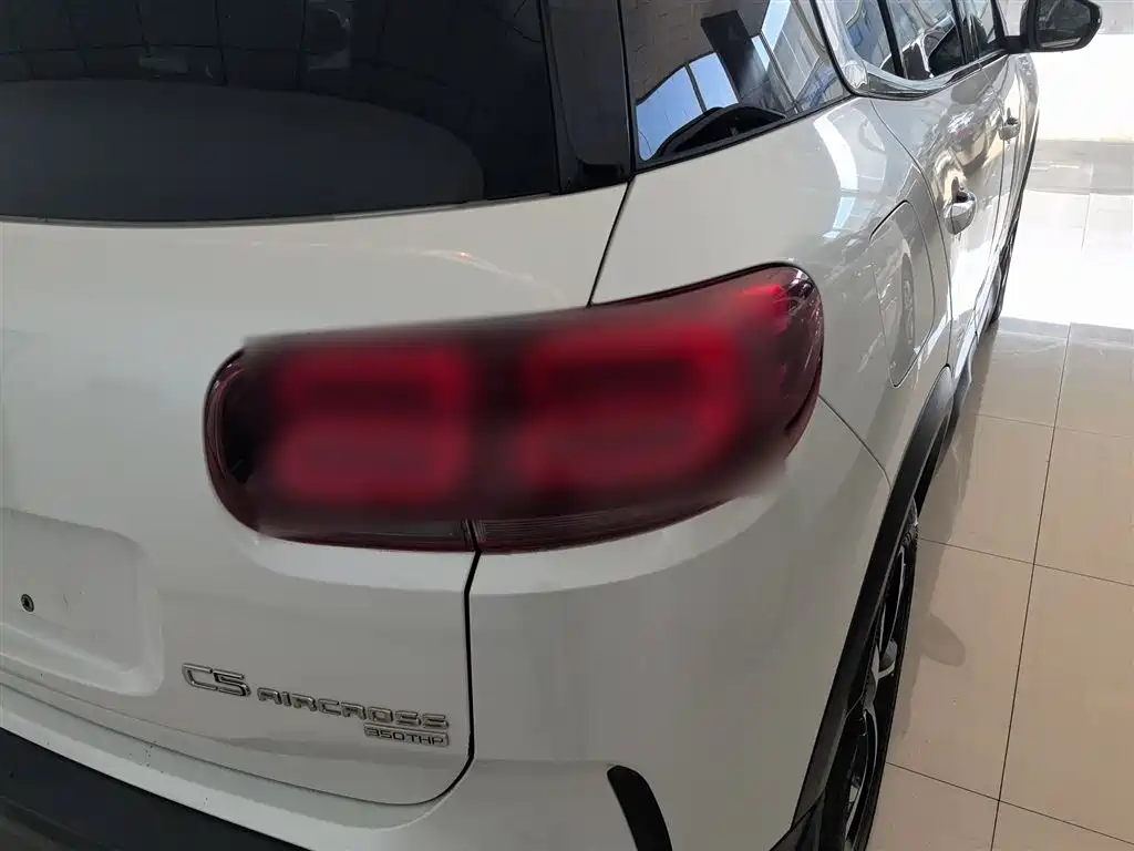 Фото 8 - Citroën Tianyi C5 AIRCROSS