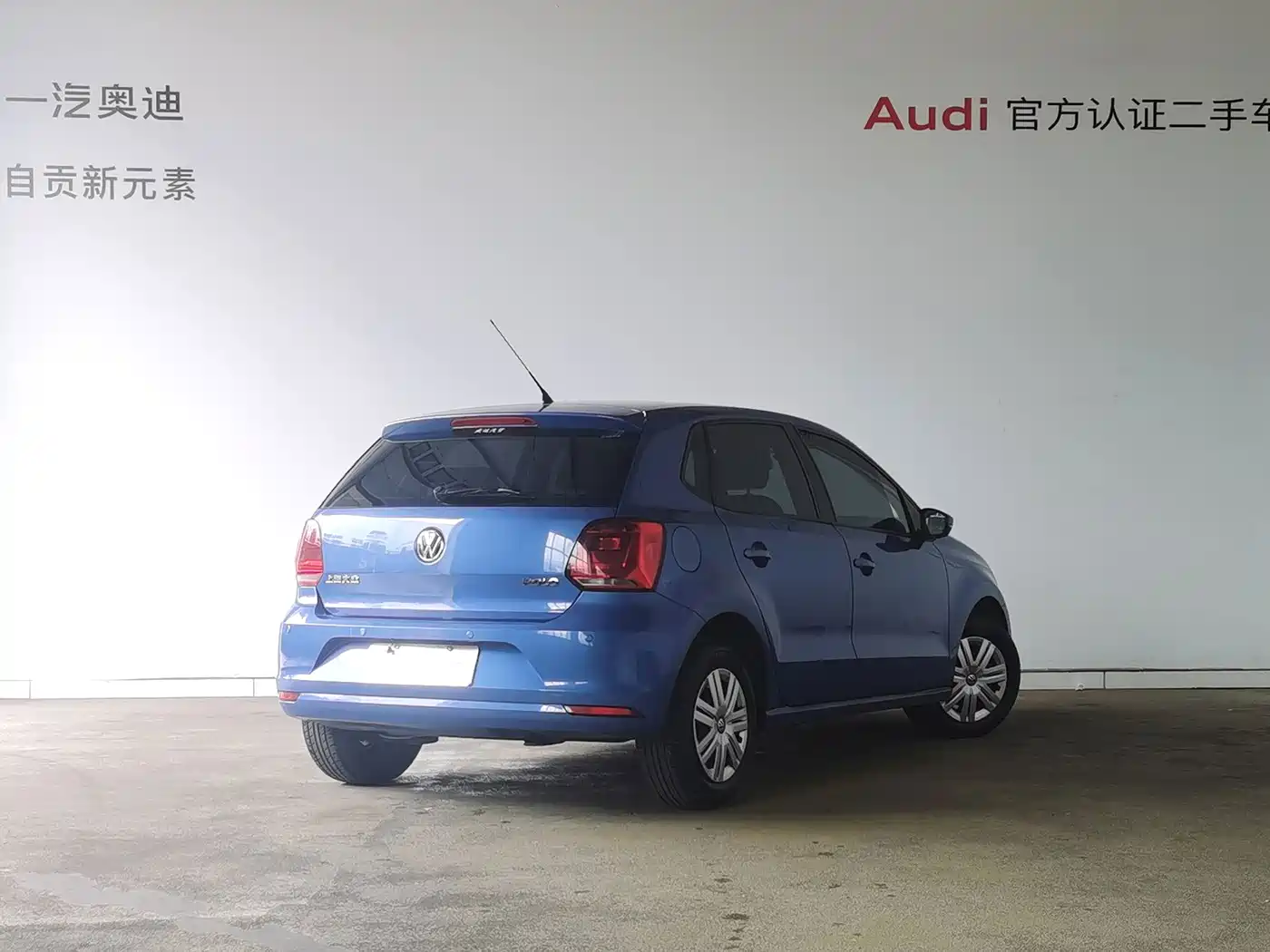 Фото 3 - Volkswagen Polo