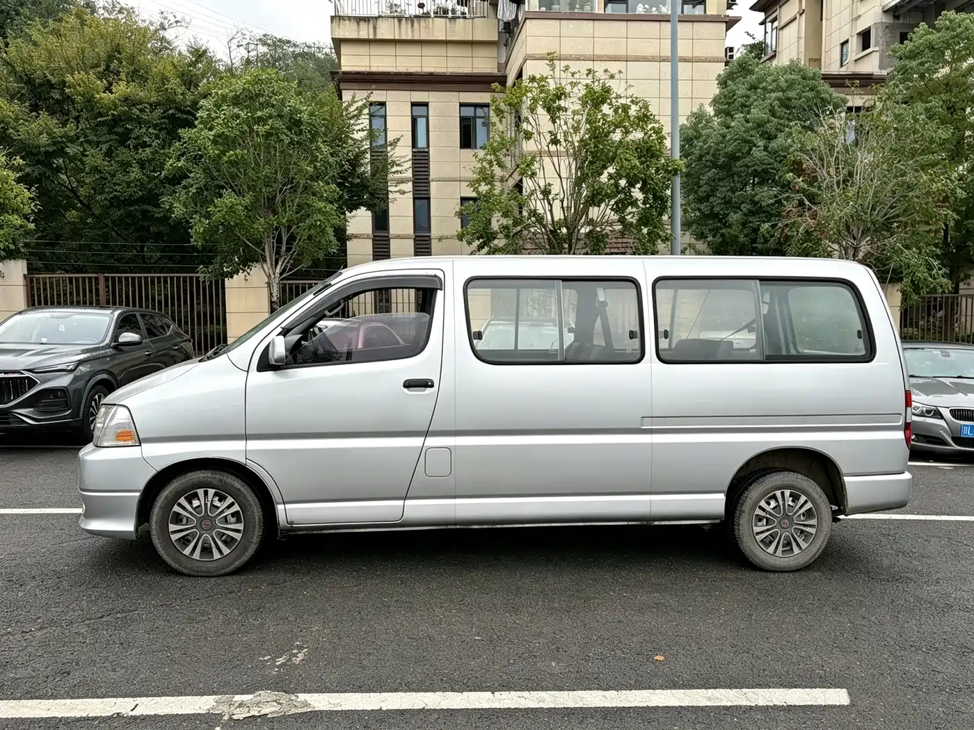 Jinbei Grace 2018 2016 2.0L Express Luxury