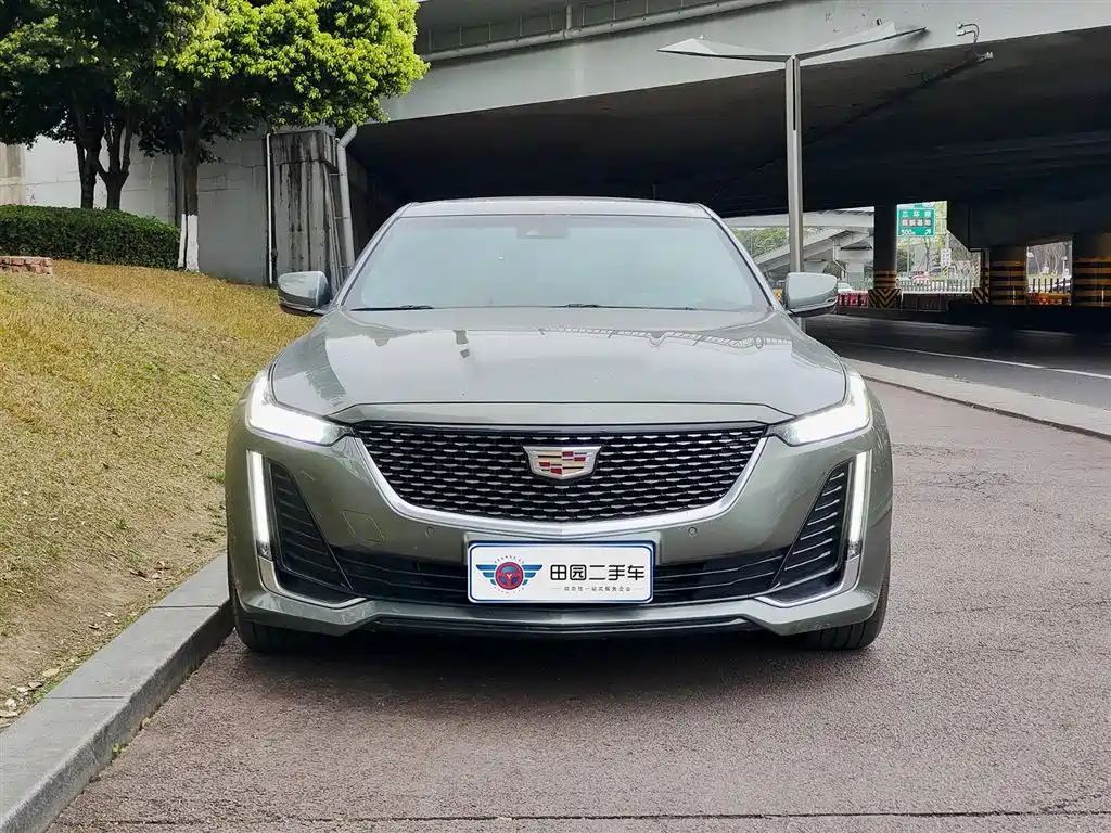 CADILLAC CT5