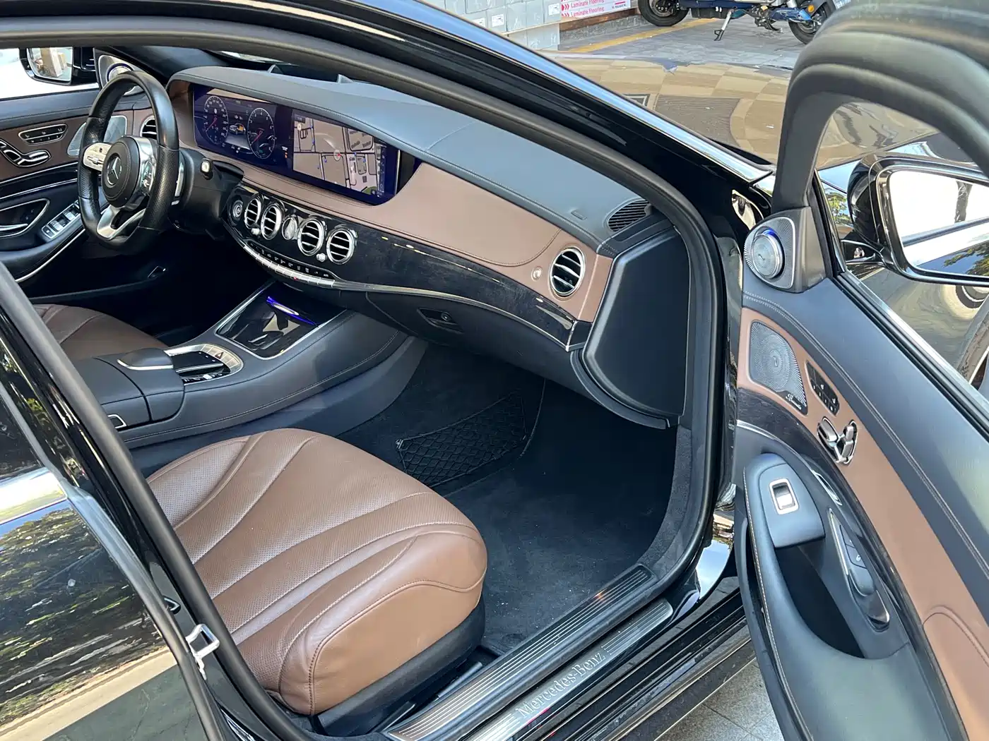 Mercedes-Benz S-Class 2020 S 450 L 4MATIC Collector's Version фото 22
