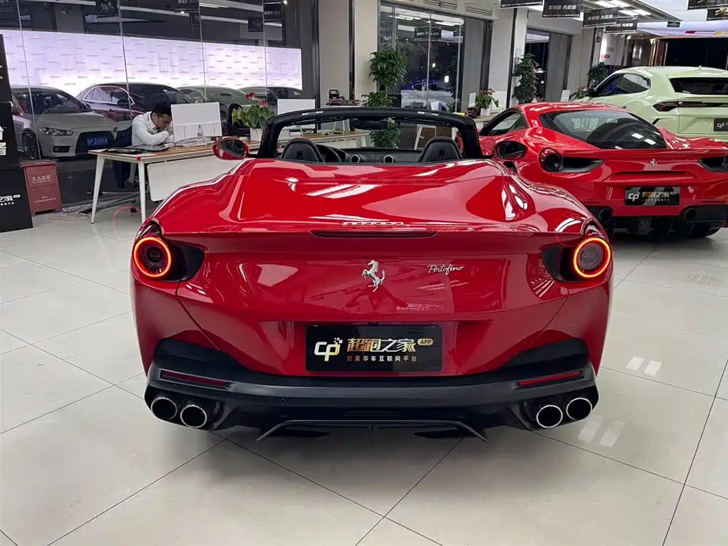 FERRARI PORTOFINO