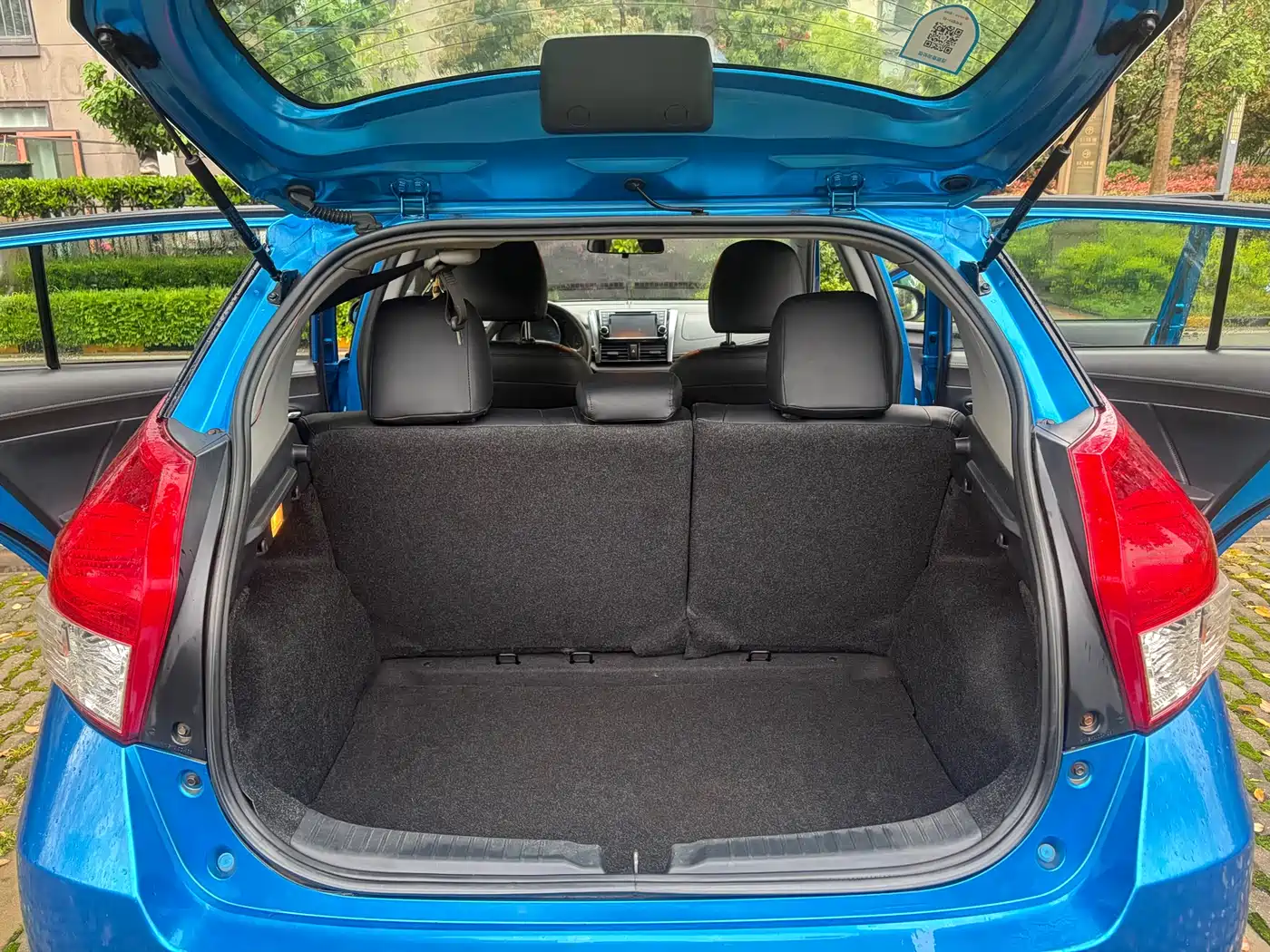 Toyota YARiS L Zhi Xuan 2015 1.5E Auto Charming Edition фото 12