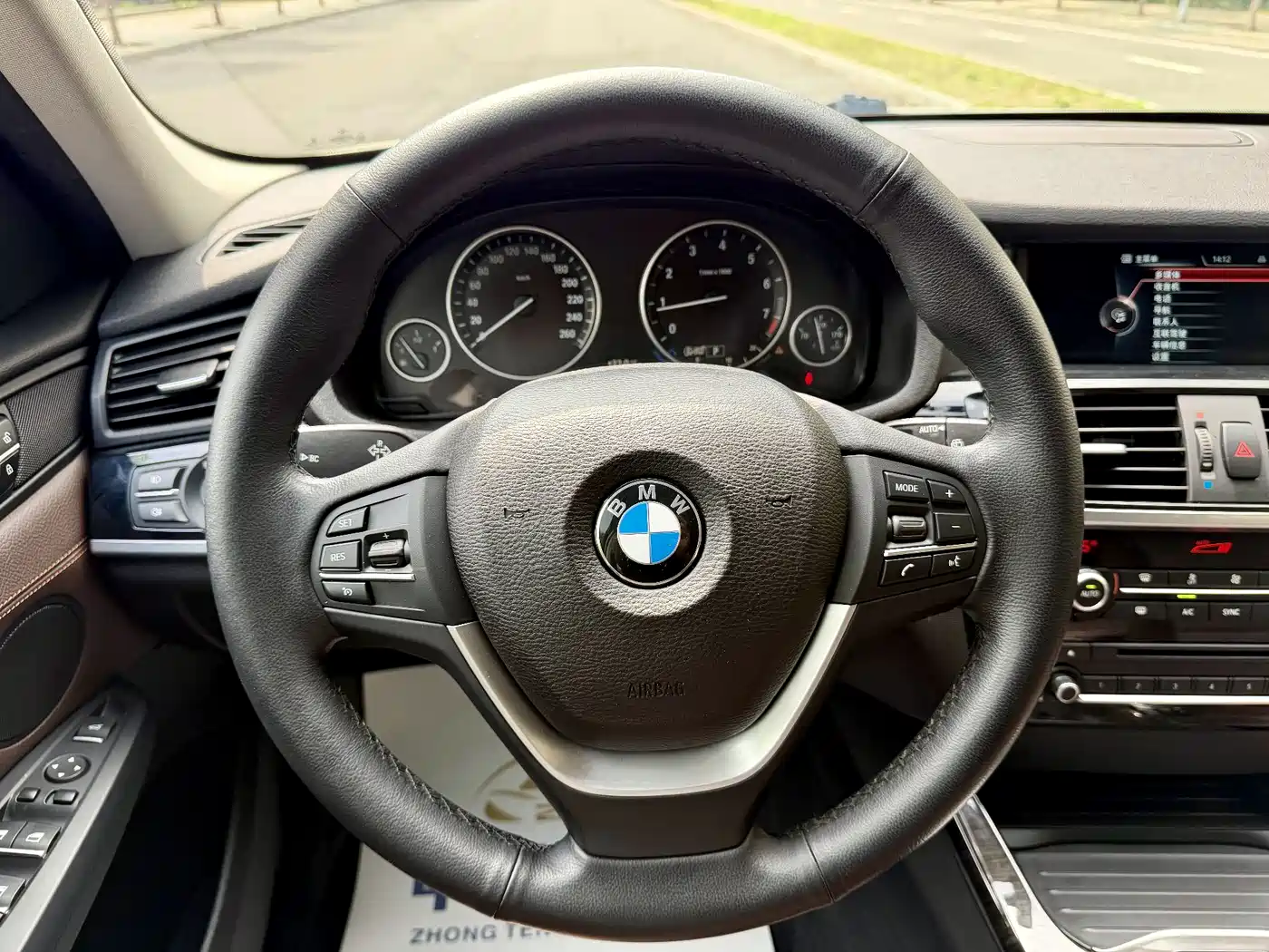 BMW X3 (Import) 2014 xDrive28i X Design Package фото 13