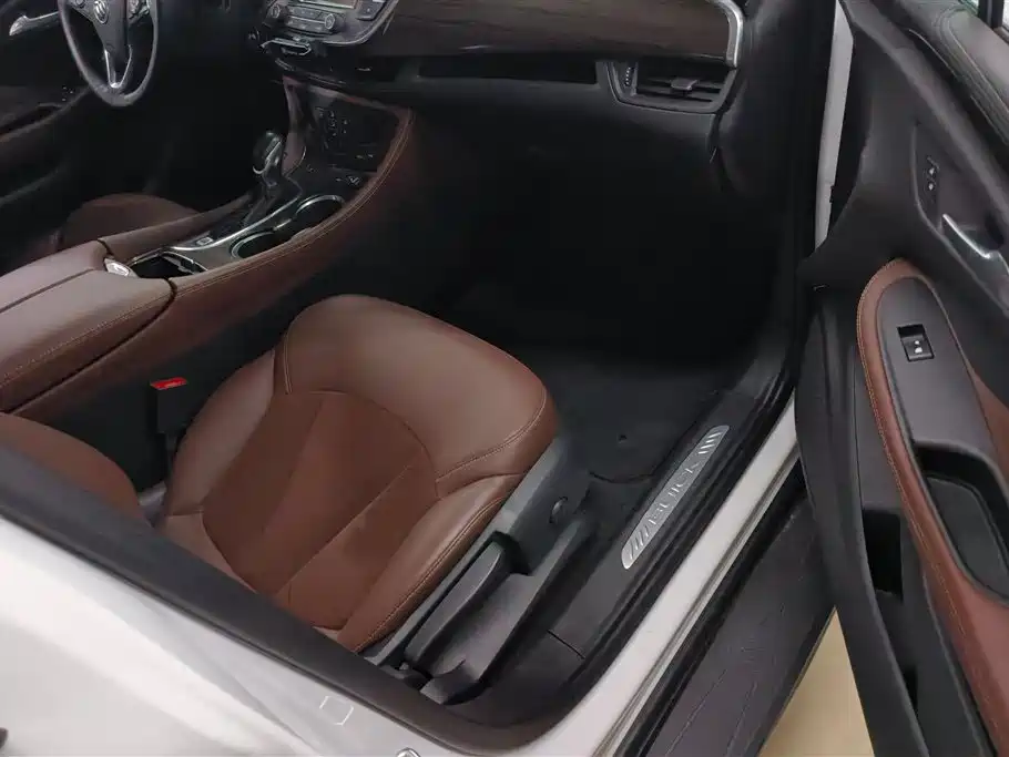 Buick Envision Plus 2016 28T 4WD Luxury фото 8
