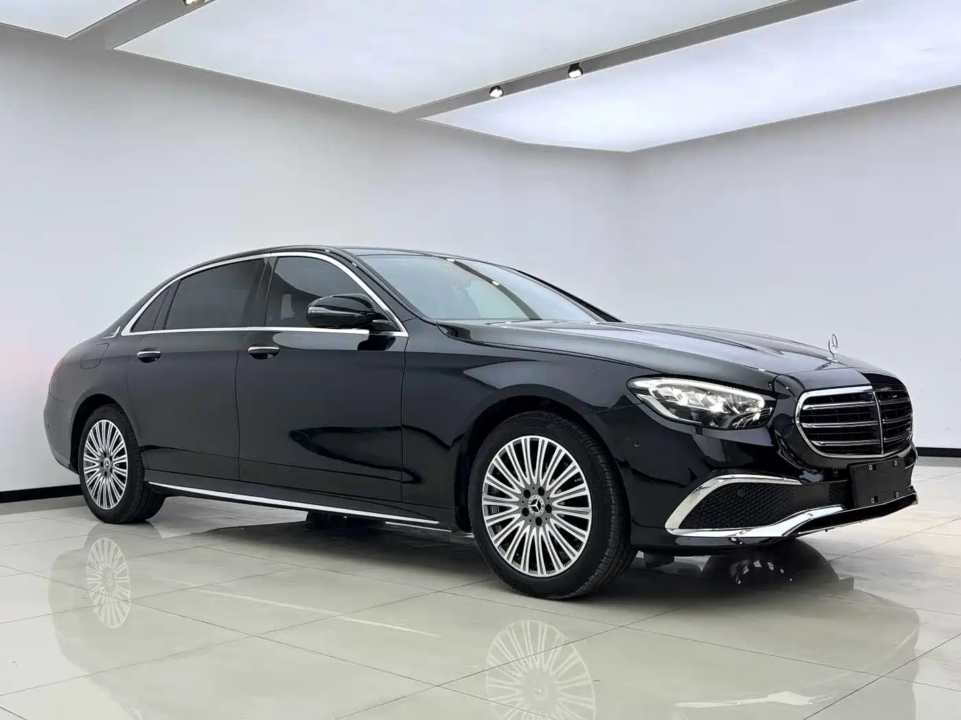 Mercedes-Benz E-Class 2021 Facelift E 300 L Sport Luxury фото 3