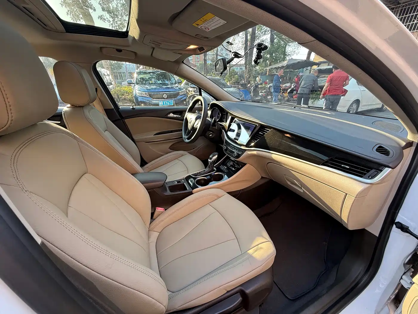 Buick Verano 2017 Sedan 15S Automatic Progressive фото 9