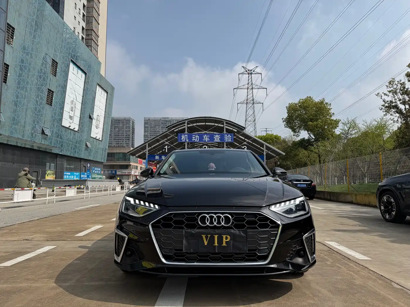 Audi A4L 2024 40 TFSI Fashion Dynamic фото 2