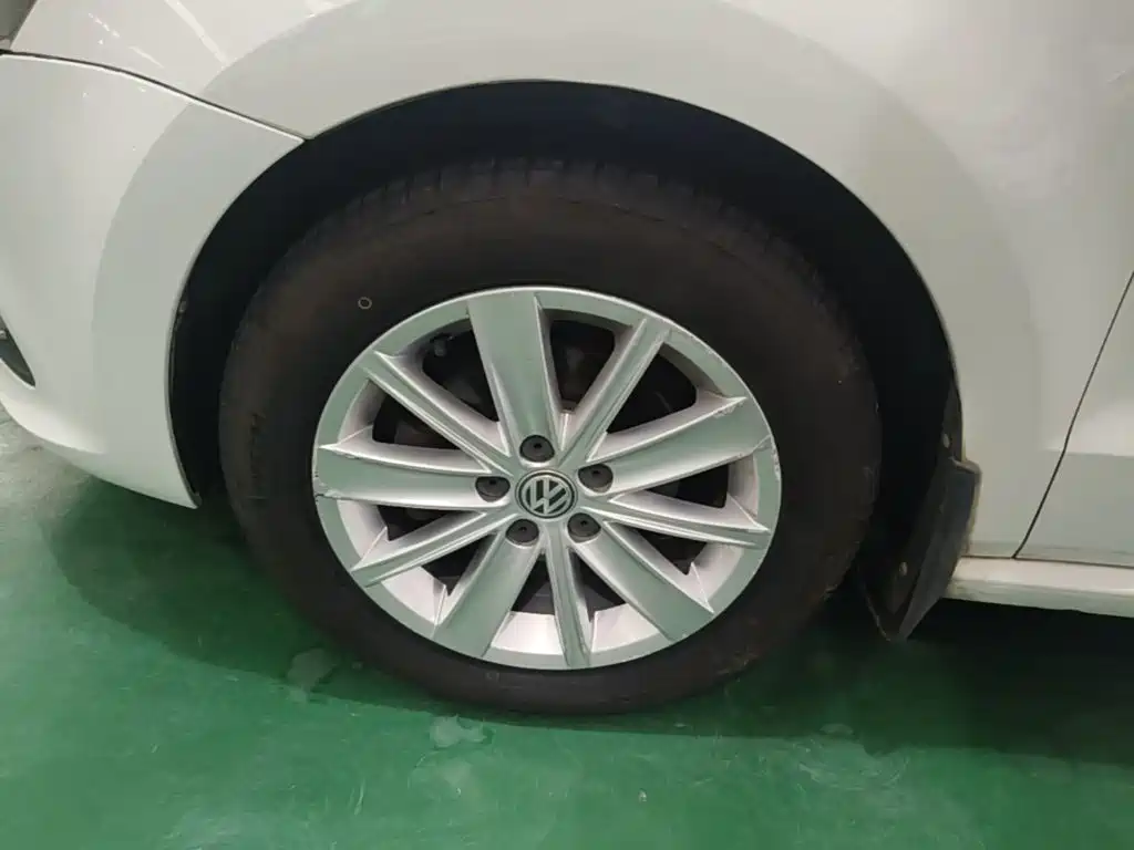 Volkswagen Polo 2014 2014 1.6L Automatic Comfort Edition