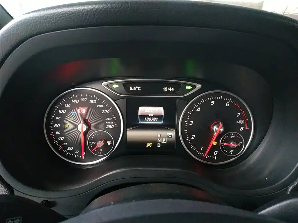 Mercedes-Benz B-Class 2015 B 200 Dynamic фото 4