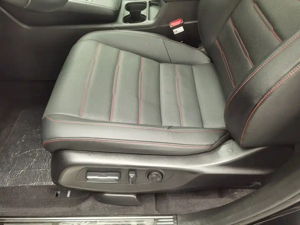 Фото 20 - Honda CR-V