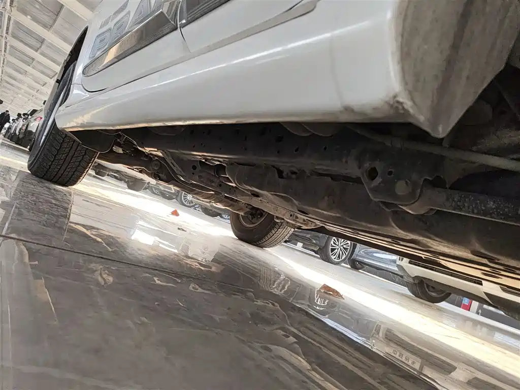 Toyota Prado (Import) 2014 2.7L Automatic Luxury фото 22
